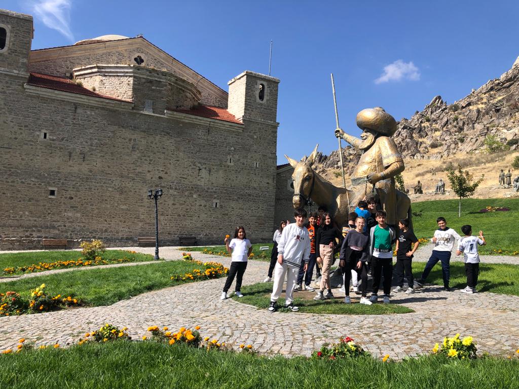 Öğrenciler